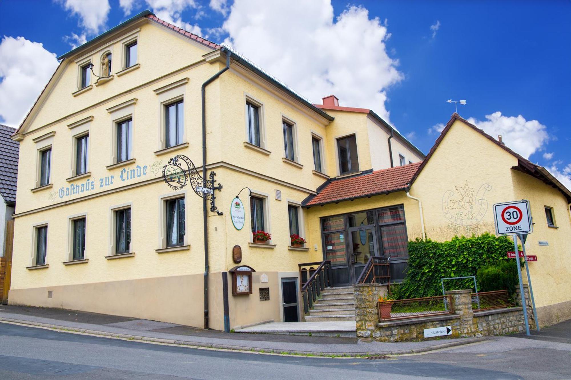 Hotel Zur Linde Gaedheim ภายนอก รูปภาพ