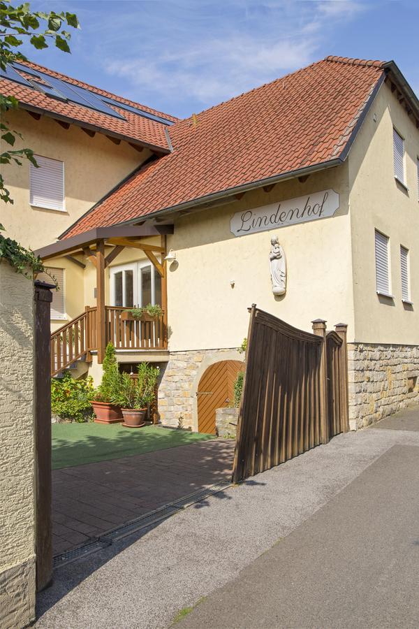 Hotel Zur Linde Gaedheim ภายนอก รูปภาพ